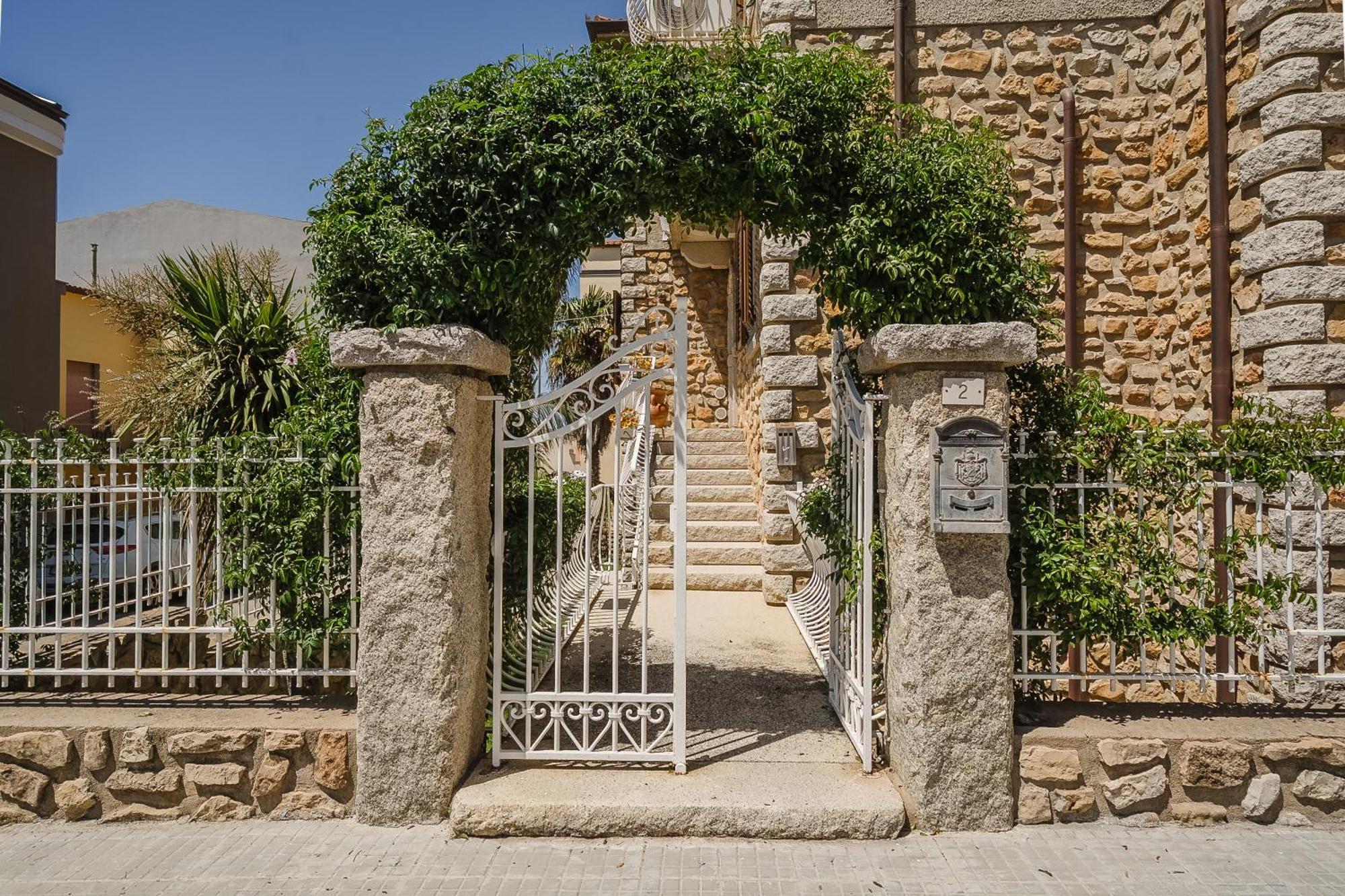 Villa Vittoria Sorso Εξωτερικό φωτογραφία